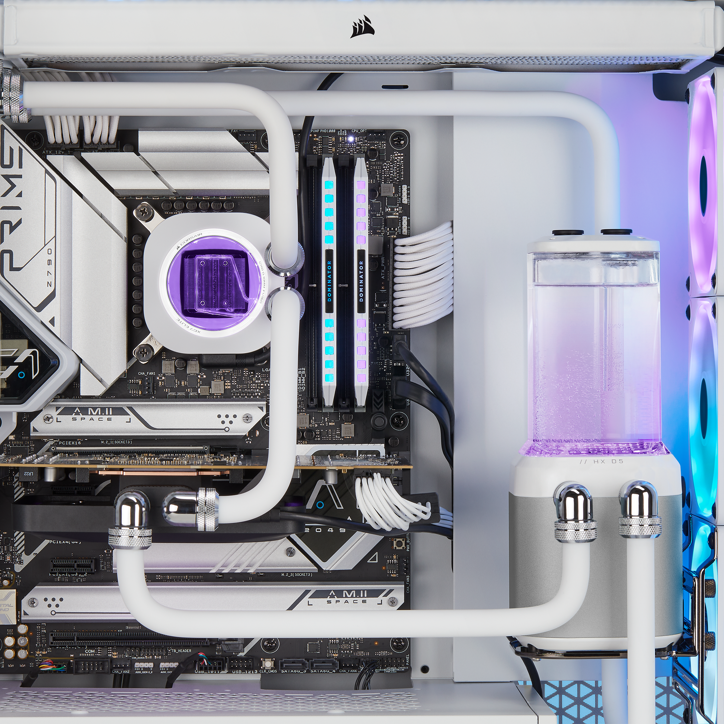 CORSAIR Simplifies Custom Cooling: iCUE LINK Comes to the Hydro X